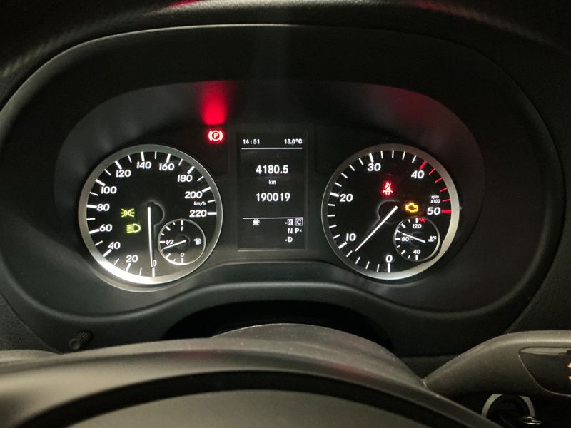Mercedes-Benz Vito 119 CDI PRO RWD lang 2018 – снимка 18