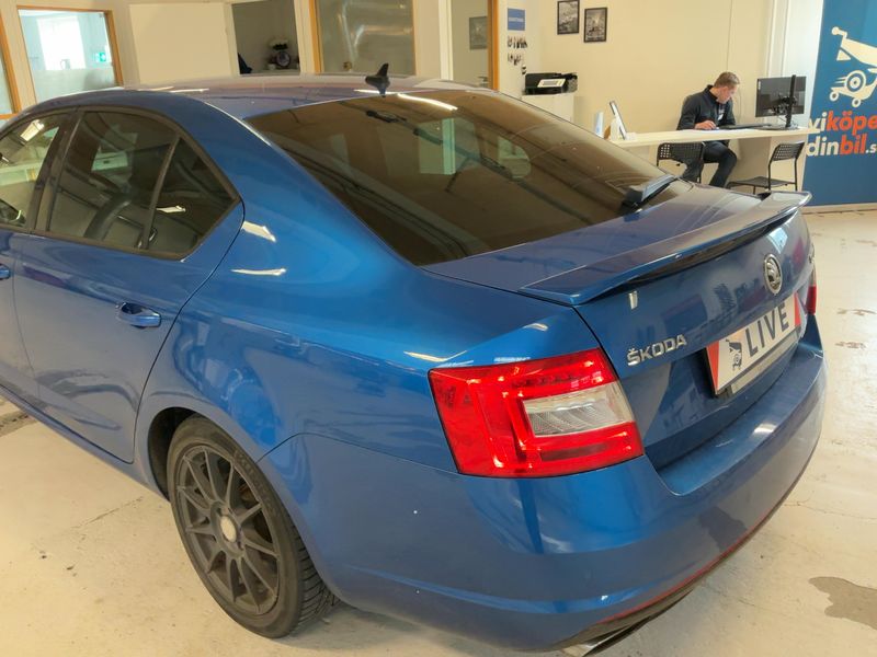 Skoda Octavia 2.0 TSI RS 2015 – снимка 6