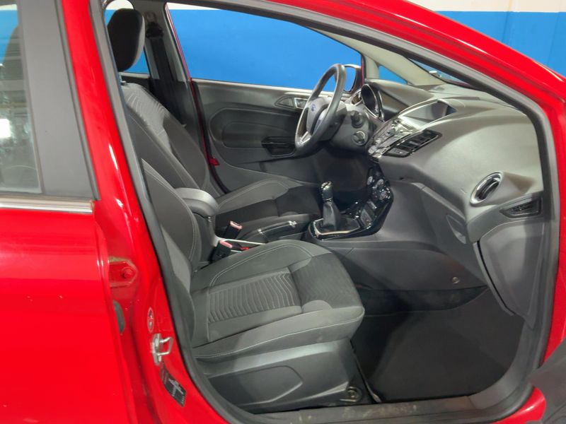 Ford Fiesta 1.0 EcoBoost Titanium 2014 – снимка 16