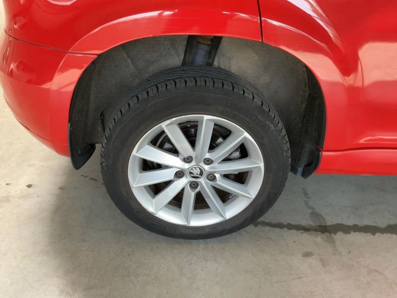 Skoda Yeti 1.2 TSI Active 2015 – снимка 9