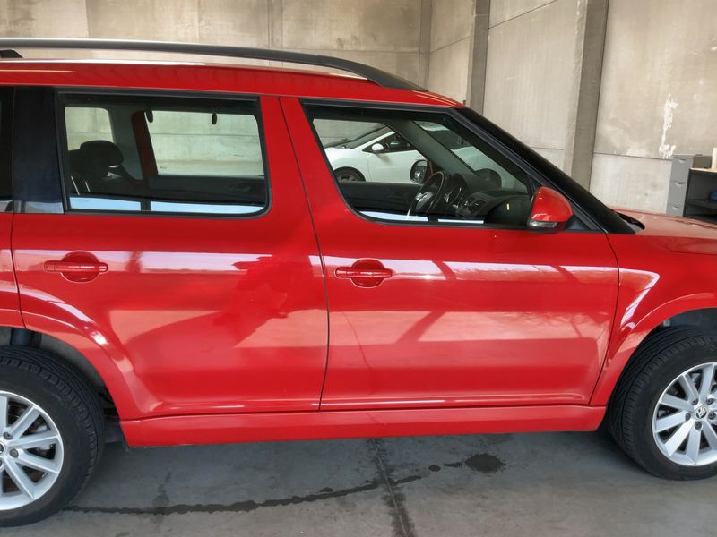 Skoda Yeti 1.2 TSI Active 2015 – снимка 10