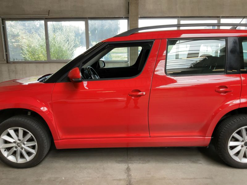 Skoda Yeti 1.2 TSI Active 2015 – снимка 4