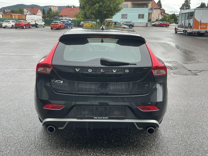 Volvo V40 2.0 D3 R-Design 2016 – снимка 7