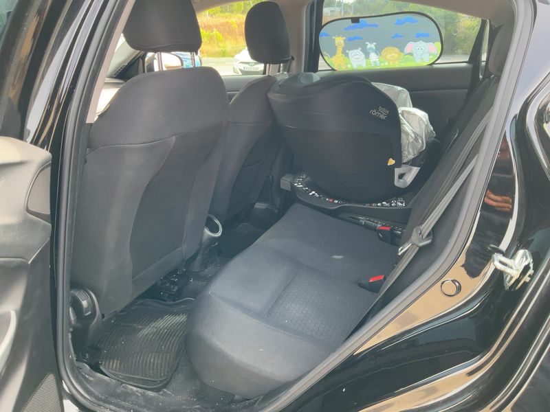 Alfa Romeo Giulietta 1.4 Turbo Distinctive 2013 – снимка 19