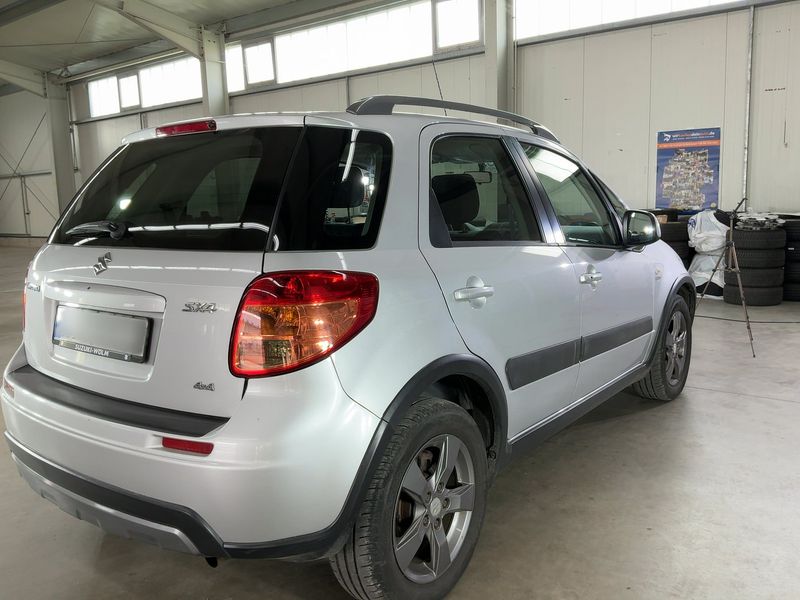Suzuki SX4 2.0 DDiS Limited 4x4 2011 – снимка 8