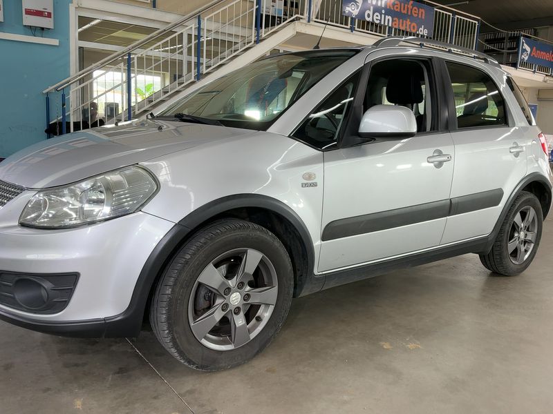 Suzuki SX4 2.0 DDiS Limited 4x4 2011 – снимка 2
