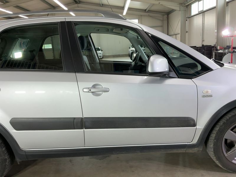 Suzuki SX4 2.0 DDiS Limited 4x4 2011 – снимка 10