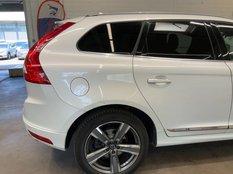 Volvo XC60 2.0 D4 Linje Inscription 2WD 2017 – снимка 8