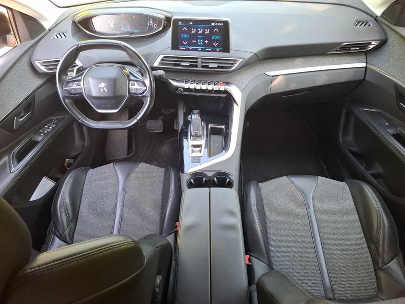 Peugeot 3008 1.6 Blue-HDi Allure 2017 – снимка 11