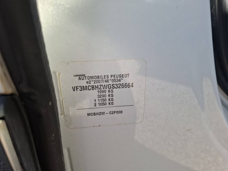 Peugeot 3008 1.6 Blue-HDi Allure 2017 – снимка 19