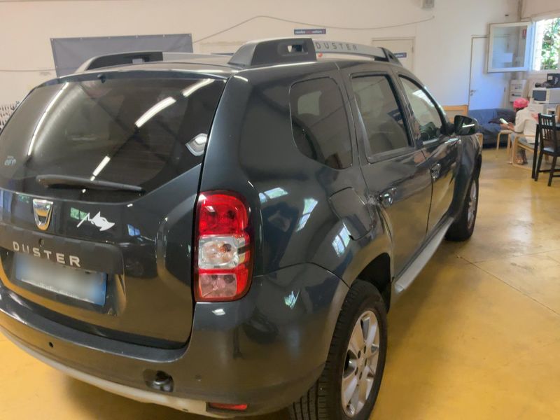 Dacia Duster 1.2 TCe Prestige 4x2 2017 – снимка 8