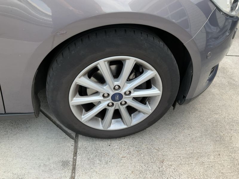 Ford Focus 1.5 TDCi Titanium 2015 – снимка 11