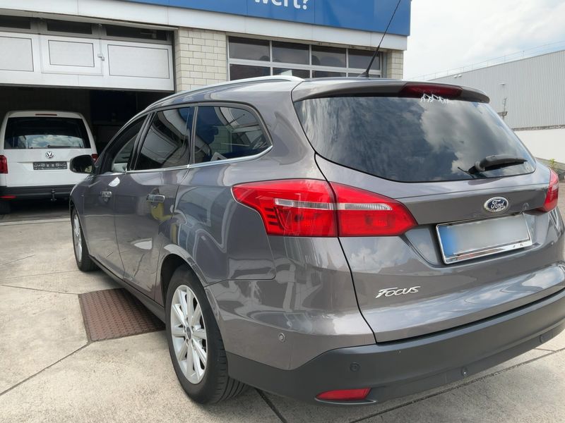 Ford Focus 1.5 TDCi Titanium 2015 – снимка 6