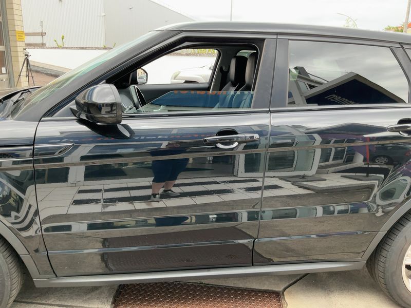 Land Rover Evoque 2.2 Sd4 Dynamic 2014 – снимка 4