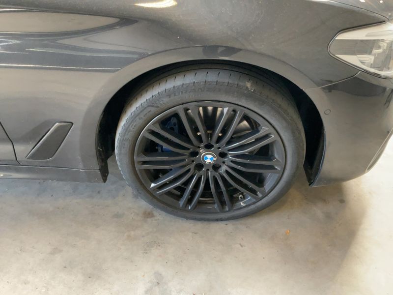 BMW 5er 530e xDrive M Sport 2020 – снимка 11