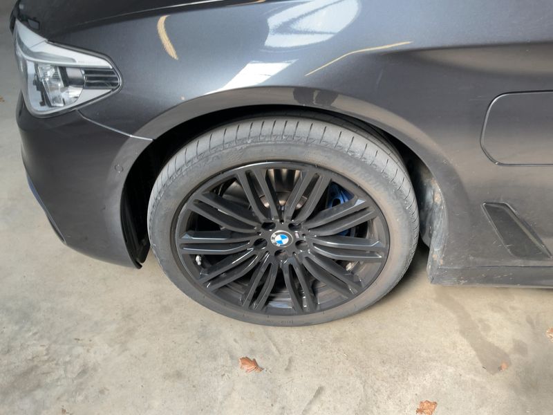 BMW 5er 530e xDrive M Sport 2020 – снимка 3