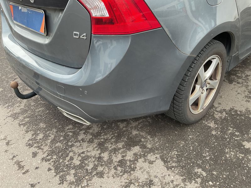 Volvo V60 2.0 D4 Kinetic 2018 – снимка 47