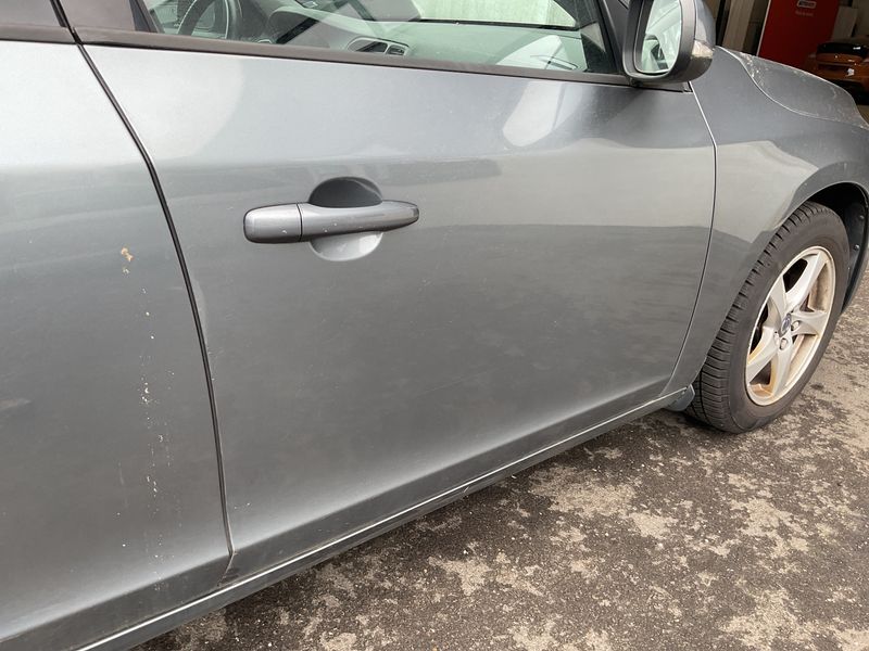Volvo V60 2.0 D4 Kinetic 2018 – снимка 25