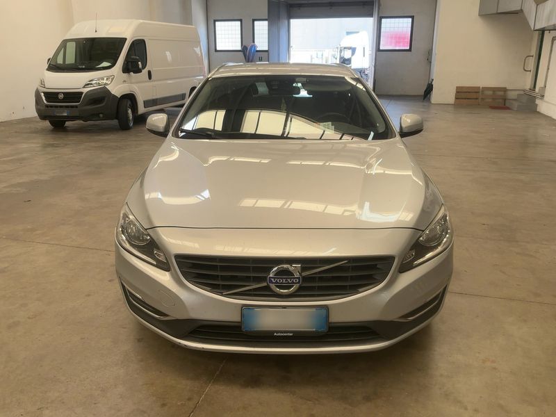 Volvo V60 2.0 D2 Ocean Race 2016 – снимка 14