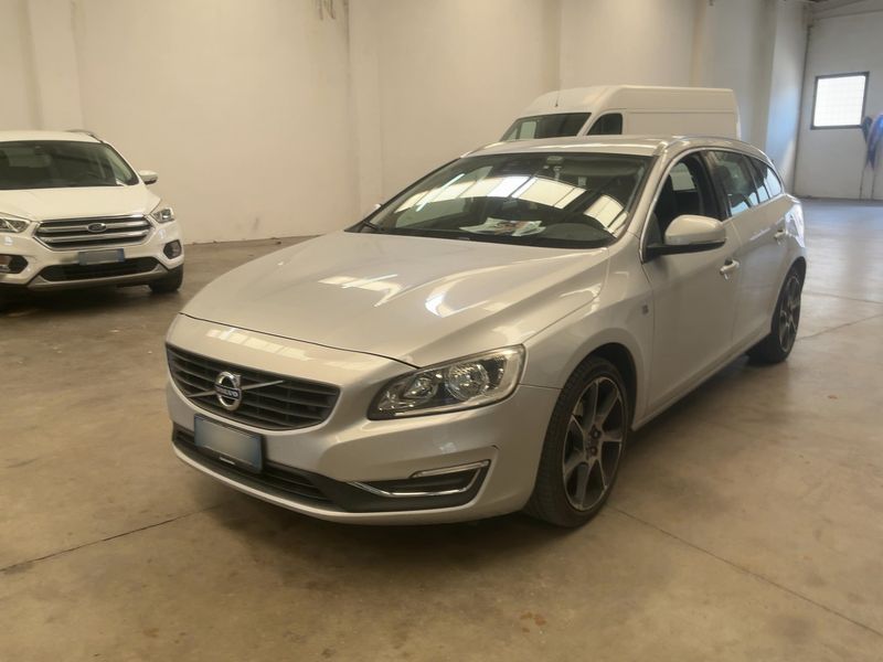 Volvo V60 2.0 D2 Ocean Race 2016 – снимка 1