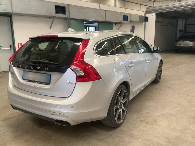 Volvo V60 2.0 D2 Ocean Race 2016 – снимка 8