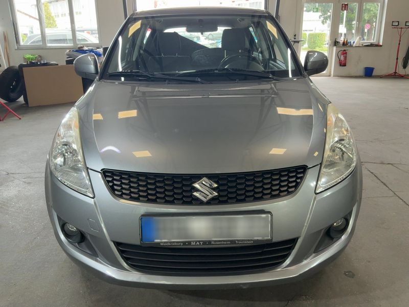 Suzuki Swift 1.2 Comfort 2011 – снимка 14