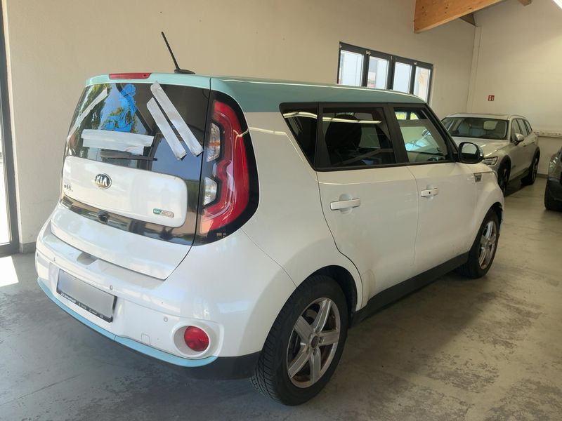 Kia Soul electric drive 81 kW EV 2016 – снимка 8