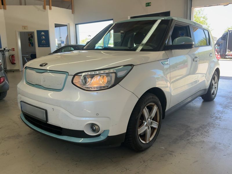 Kia Soul electric drive 81 kW EV 2016 – снимка 2