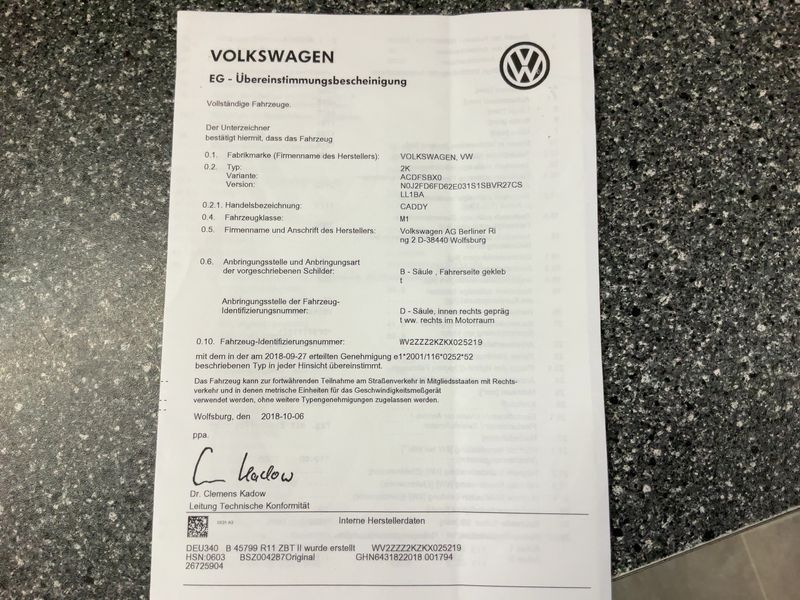 Volkswagen Caddy 2.0 TDI Highline BlueMotion Tech 2018 – снимка 22
