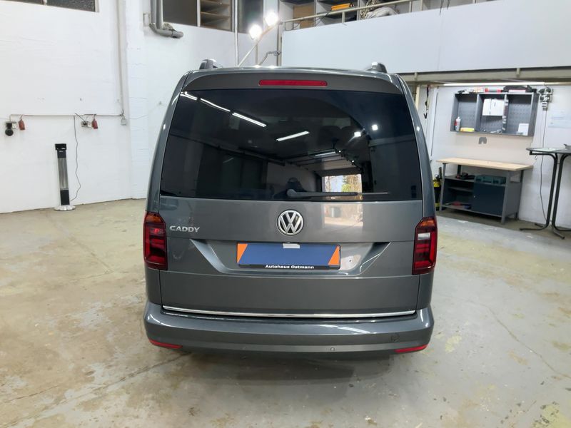 Volkswagen Caddy 2.0 TDI Highline BlueMotion Tech 2018 – снимка 7