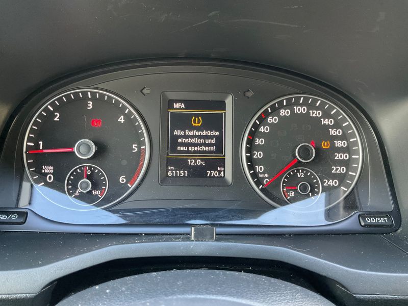 Volkswagen Caddy 2.0 TDI Highline BlueMotion Tech 2018 – снимка 19