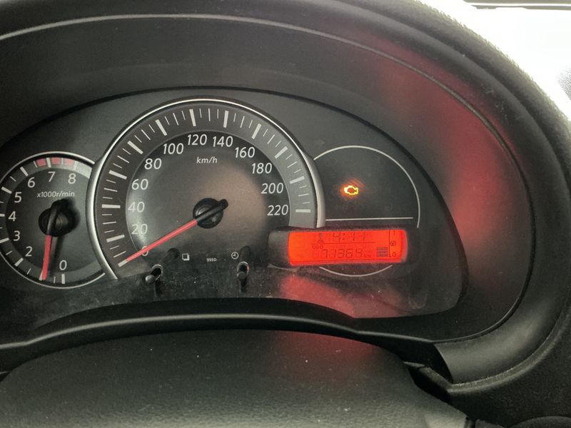 Nissan Micra 1.2 Acenta Business Edition 2016 – снимка 18
