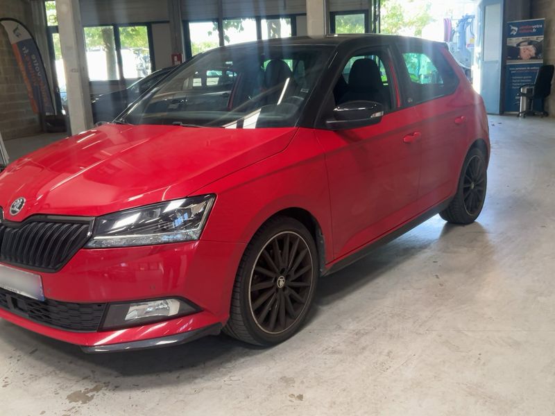 Skoda Fabia 1.0 TSI Monte Carlo 2021 – снимка 2