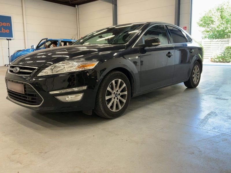 Ford Mondeo 2.0 TDCi Ambiente 2013 – снимка 2