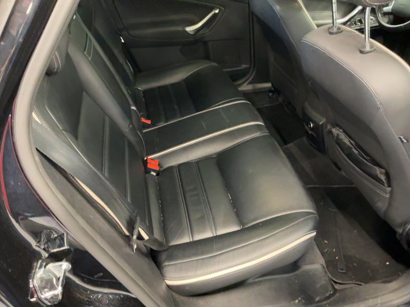 Ford Mondeo 2.0 TDCi Ambiente 2013 – снимка 19