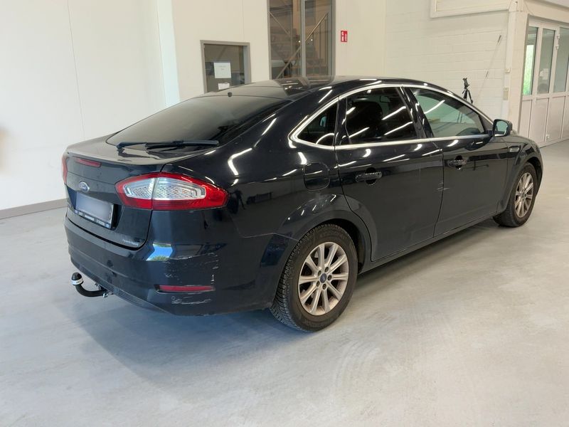 Ford Mondeo 2.0 TDCi Ambiente 2013 – снимка 8