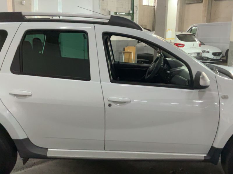 Dacia Duster 1.5 dCi Laureate 4x2 2012 – снимка 10