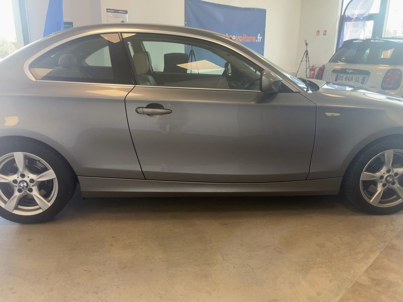 BMW 1er 123d Confort 2012 – снимка 10