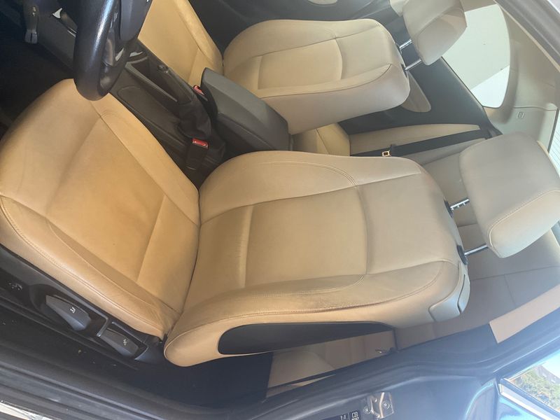 BMW 1er 123d Confort 2012 – снимка 23