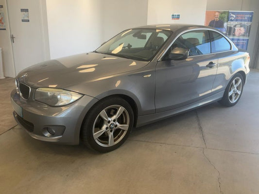 BMW 1er 123d Confort 2012 – снимка 1