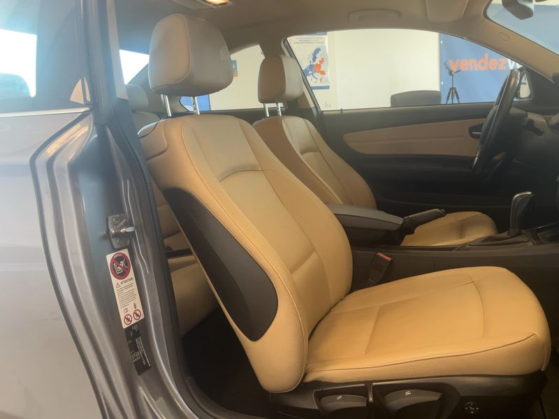 BMW 1er 123d Confort 2012 – снимка 16