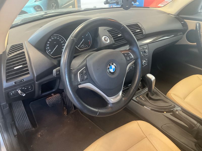 BMW 1er 123d Confort 2012 – снимка 22