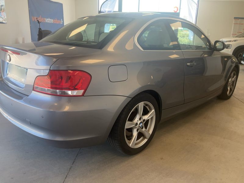 BMW 1er 123d Confort 2012 – снимка 8