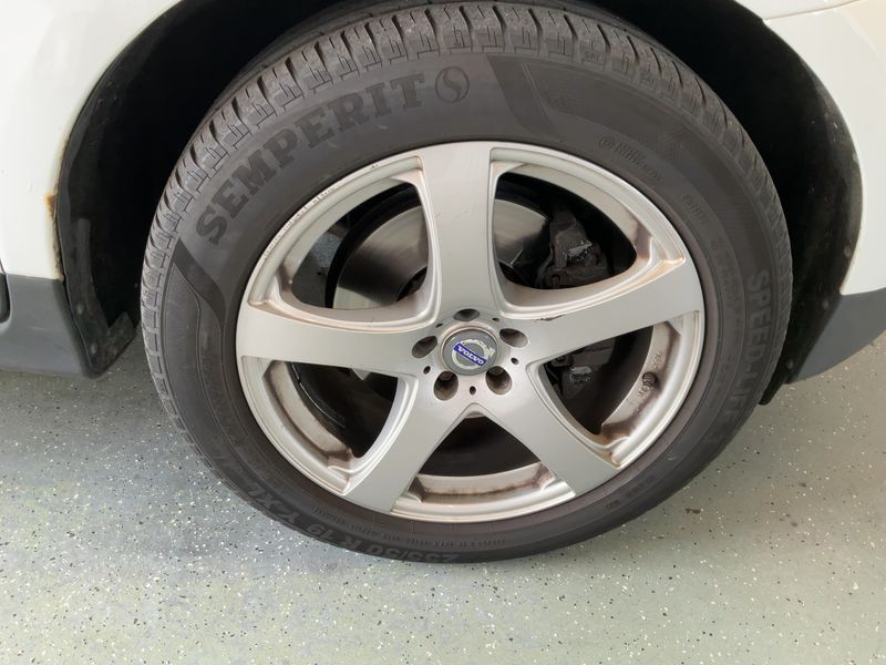 Volvo XC60 2.4 D5 Kinetic AWD 2009 – снимка 11