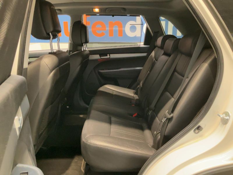 Kia Sorento 2.2 CRDi Platinum Edition 4WD 2014 – снимка 19