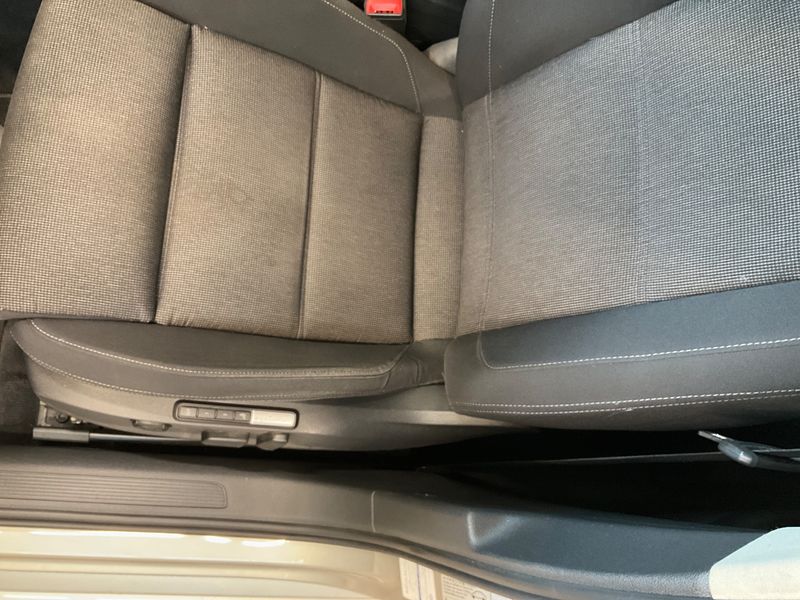 Volkswagen Passat 2.0 TDI Comfortline BlueMotion Tech 2017 – снимка 23