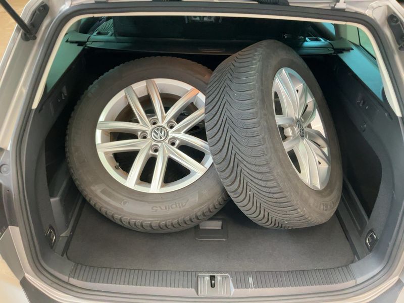 Volkswagen Passat 2.0 TDI Comfortline BlueMotion Tech 2017 – снимка 16