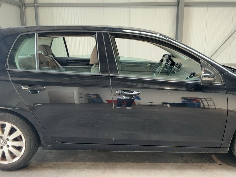 Volkswagen Golf VI 2.0 TDI Comfortline 2009 – снимка на щета