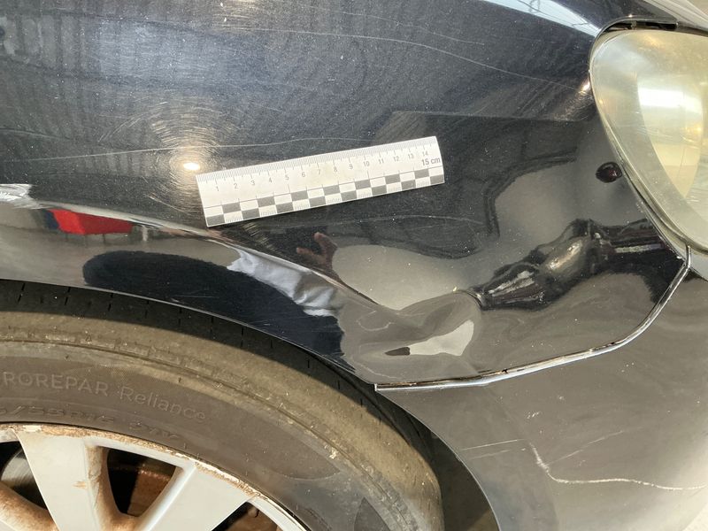 Volkswagen Golf VI 2.0 TDI Comfortline 2009 – снимка на щета