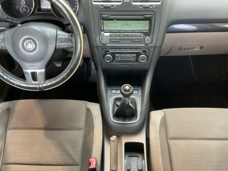 Volkswagen Golf VI 2.0 TDI Comfortline 2009 – снимка 12